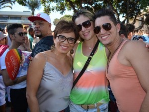 http://www.mariliacampos.com.br/fotos/11a--parada-lgbt-de-contagem