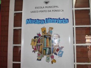 http://www.mariliacampos.com.br/fotos/20082016-mostra-literaria-escola-municipal-vasco-pinto