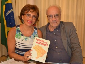 http://www.mariliacampos.com.br/fotos/20102016-lancamento-do-livro-o-brasil-que-queremos