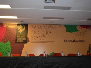 http://www.mariliacampos.com.br/fotos/09062016-seminario-mundial-das-artes-e-culturas-negras