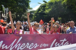 http://www.mariliacampos.com.br/fotos/15032017-manifestacao-greve-geral-caminhada-praca-da-estacao-contra-a-reforma-da-prvidencia-