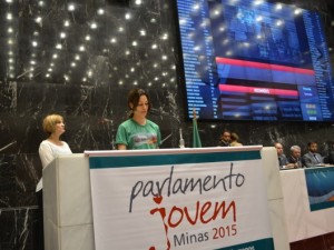 http://www.mariliacampos.com.br/fotos/23102015-parlamento-jovem-na-assembleia