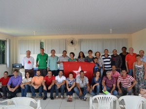 http://www.mariliacampos.com.br/fotos/21112015-reuniao-de-liderancas-da-micro-calcaria-pt-em-sete-lagoas